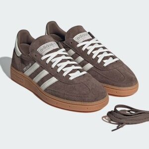 Adidas Spezial Taupe size 9 women